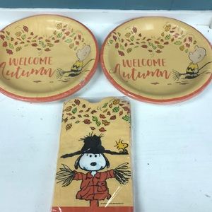 16 Peanuts Welcome Autumn Paper Plates & napkins Charlie Brown‎ 8 inch Fall